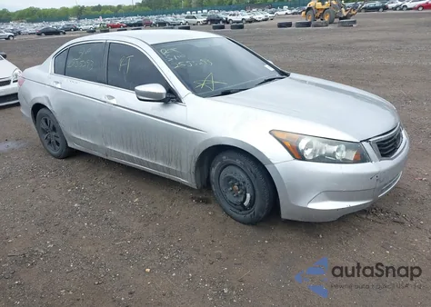 2008 Honda Accord 2.4 Lx-P z USA, uszkodzony, nr VIN 1HGCP26438A104259